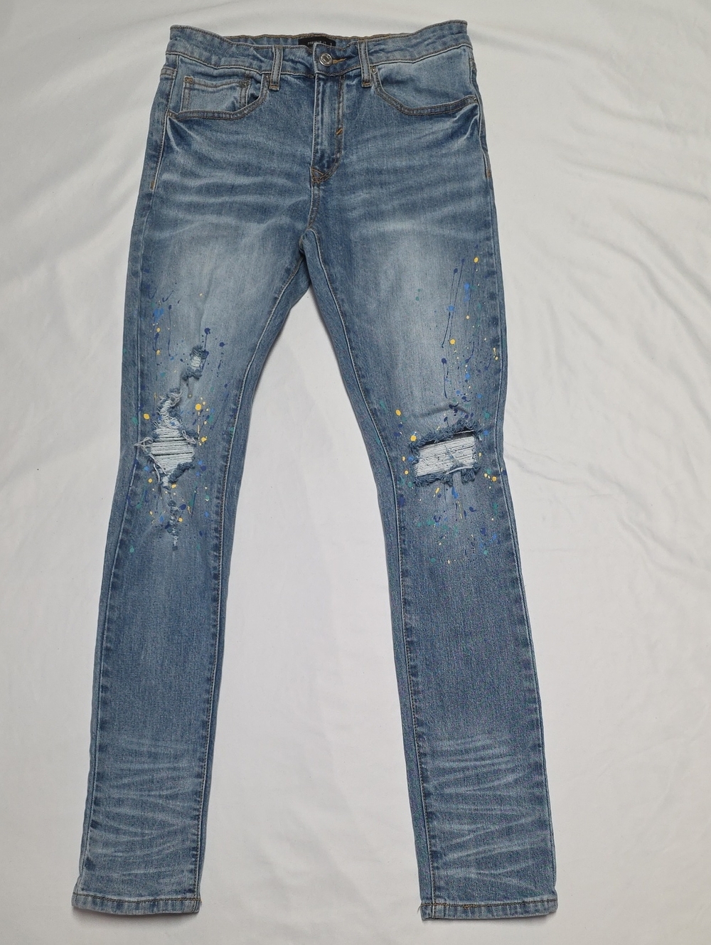 Forever 21 Men's Stacked Skinny Jeans with Distressed Knees and Paint-Splatter